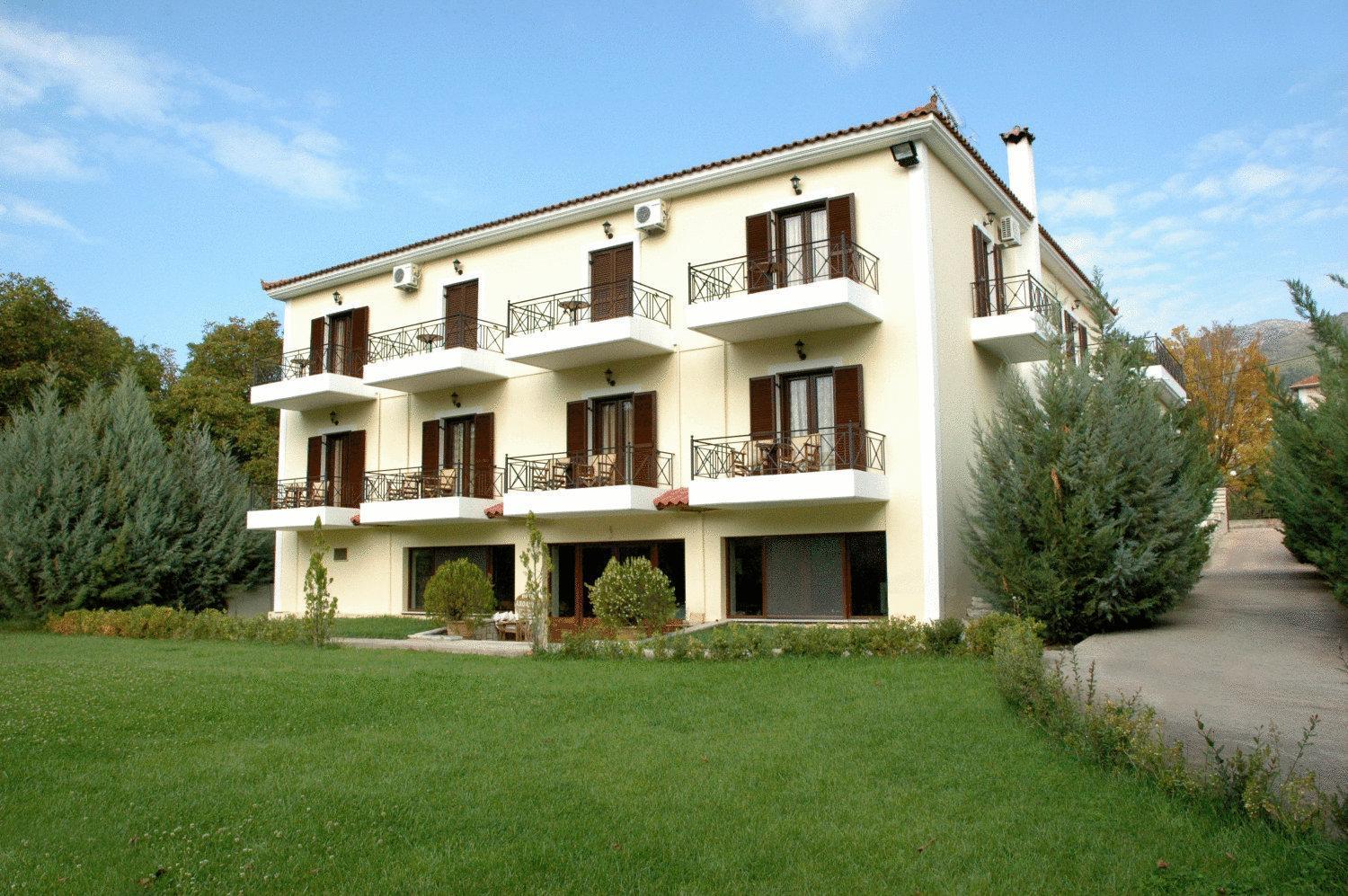 Aroanios Hotel Klitoria Exterior photo